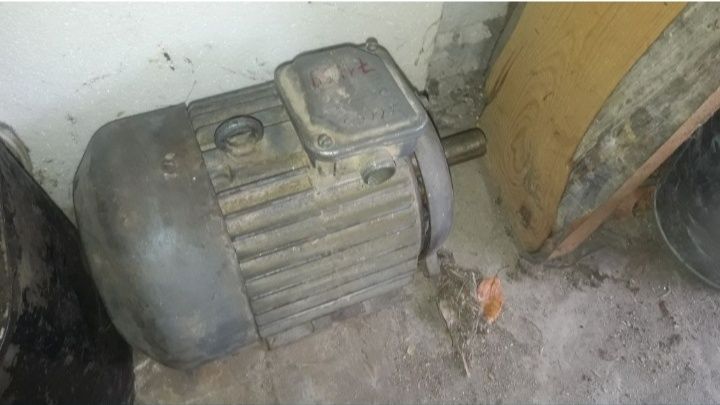 Електродвигун 4квт під ремонт