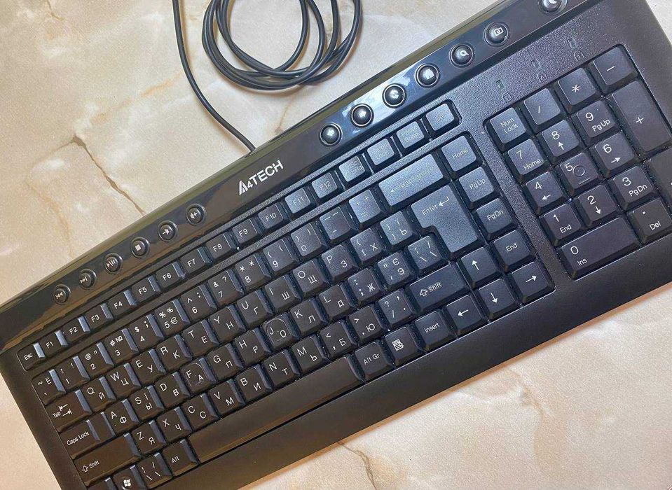 Комп'ютер + Монітор Acer + A4TECH (Клавіатура + Мишка) + WIFI