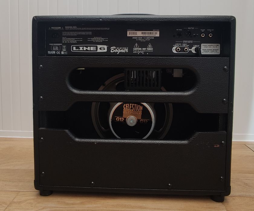 Vendo amplificador Line 6 Spider valve usado