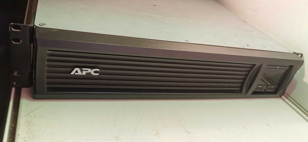 APC  Smart SMT3000RMI2U/ 2200RMI2U tylko przez 2 dni cena!