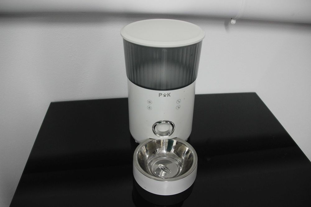 Dispensador automático comida gato