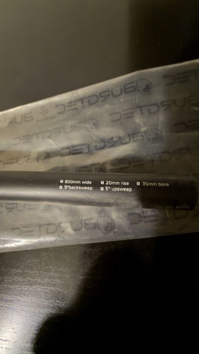 Guador BURGTEC RW DH Carbon