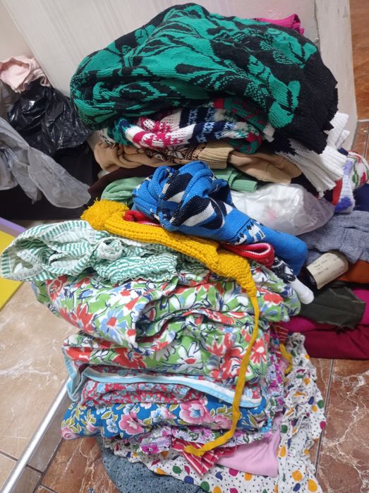 Віддам мішок одягу