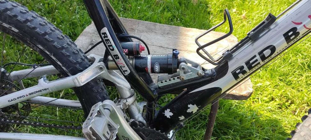 Red bull ScandiumPRO Велосипед двухпідвіс алюміній deore xt manitou
