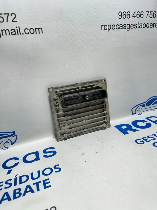 Centralina Motor Siemens Ford 1.4i 16v 6S6112A650GD S120977313 2001 -