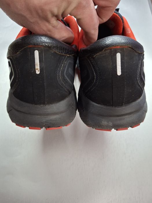 Кроссовки Brooks Ghost 14 GTX Black Red