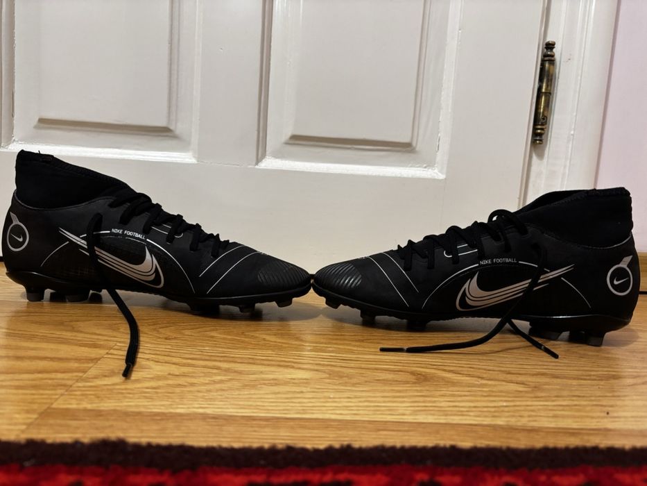 Бутси Nike Mercurial Superfly 8 Club 41 розмір: 1 100 грн