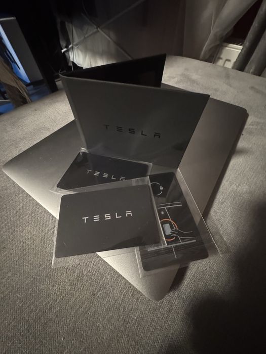 Ключ карта Tesla  оригинал, НОВАЯ