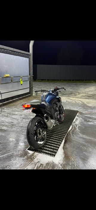 мотоцикл Yamaha fz25