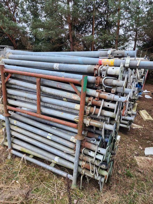 DOKA , PERI Oryginalne używane Stemple Trójnogi Głowice Kosze 20kn top