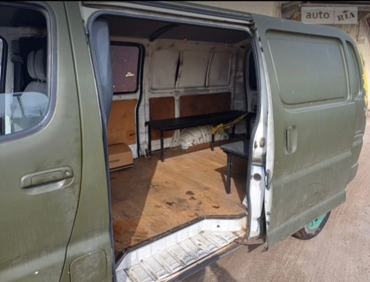 TOYOTA HIACE - 4x4 - LONG - 2,5 - D4D