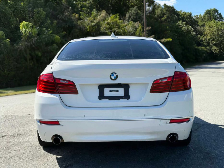 BMW 5 Series 535i      2016