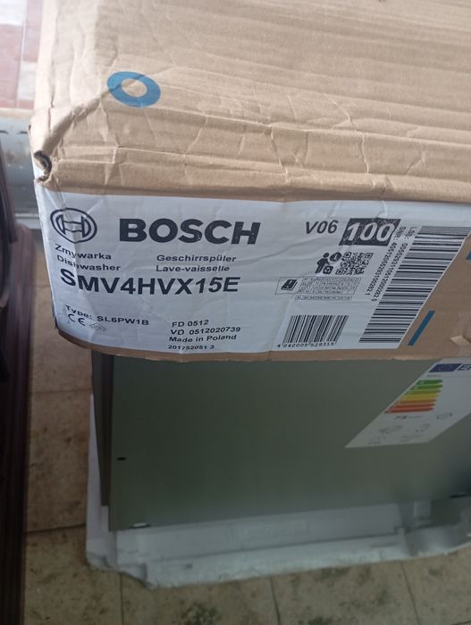 Máquina loiça encastre Nova Bosch