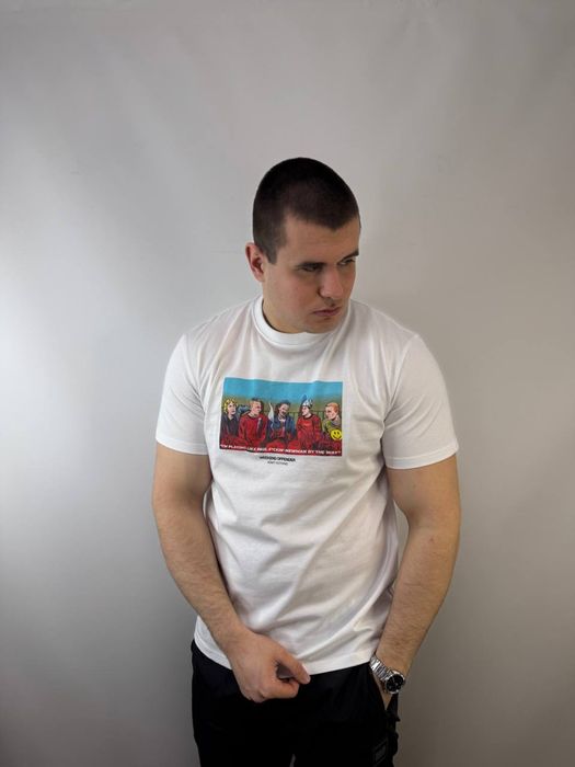 Футболка Weekend Offender