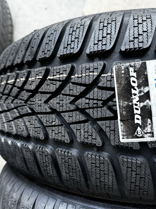NOWE 225/50/17 DUNLOP Zimowe opony komplet