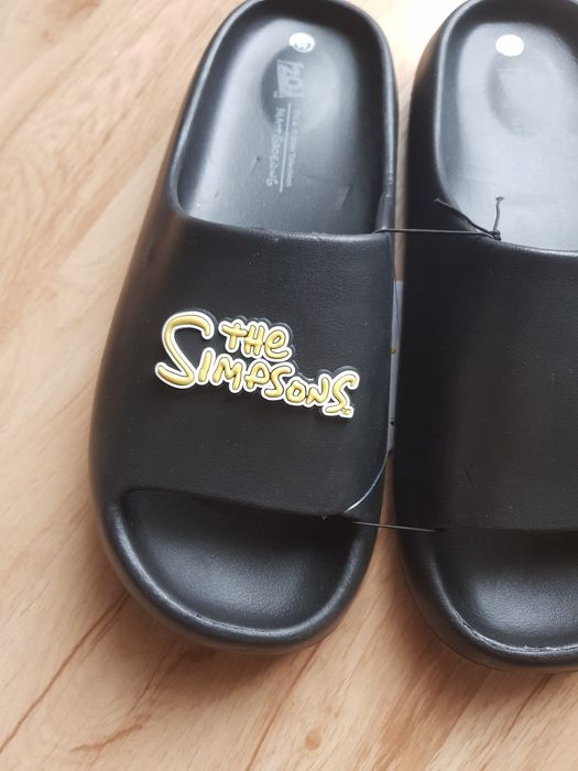 Nowe klapki męskie  marki  The Simpsons rozmiar 46