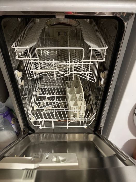 Máquina de lavar loiça Candy