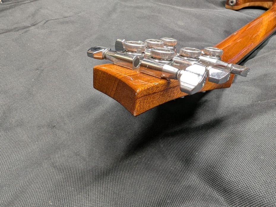 Guitarra Fame Forum IV 2021