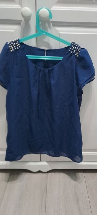 Bluzeczka firmy Only. Rozmiar M/L