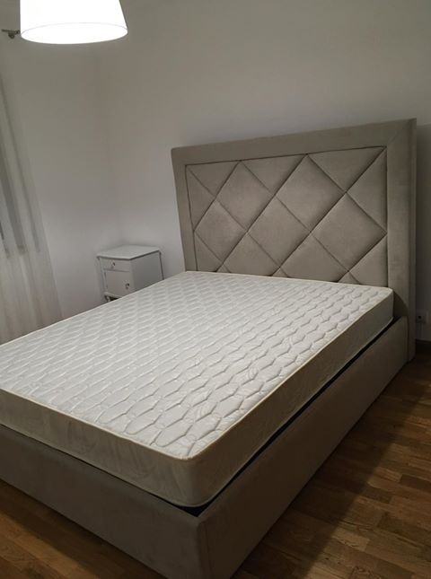 CAMA ESTOFADA NOVA, varias cores e medidas FABRICA