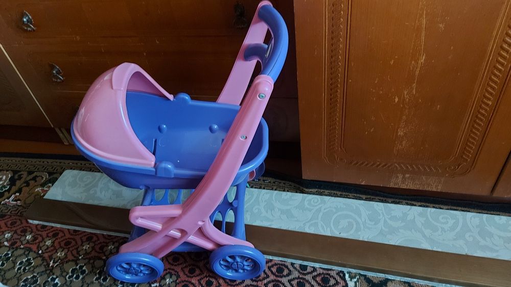 Коляска  для ляльок Doloni