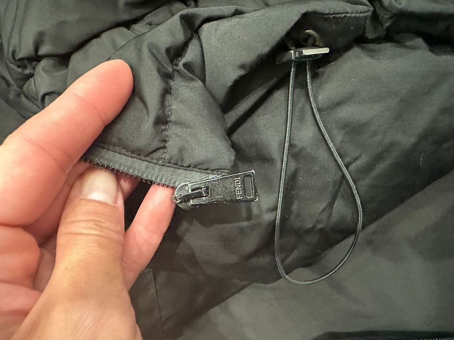 Пуховик Fendi оригінал