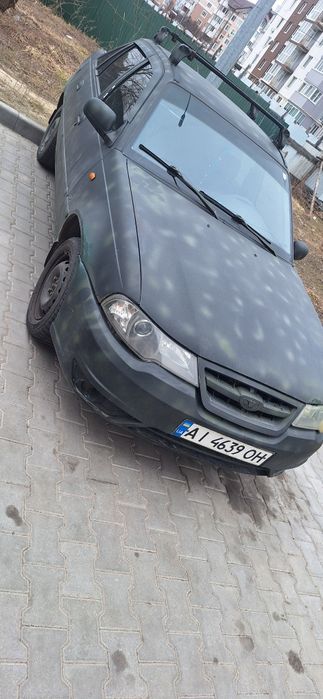 Деу Нексія 1.5 2011 рік