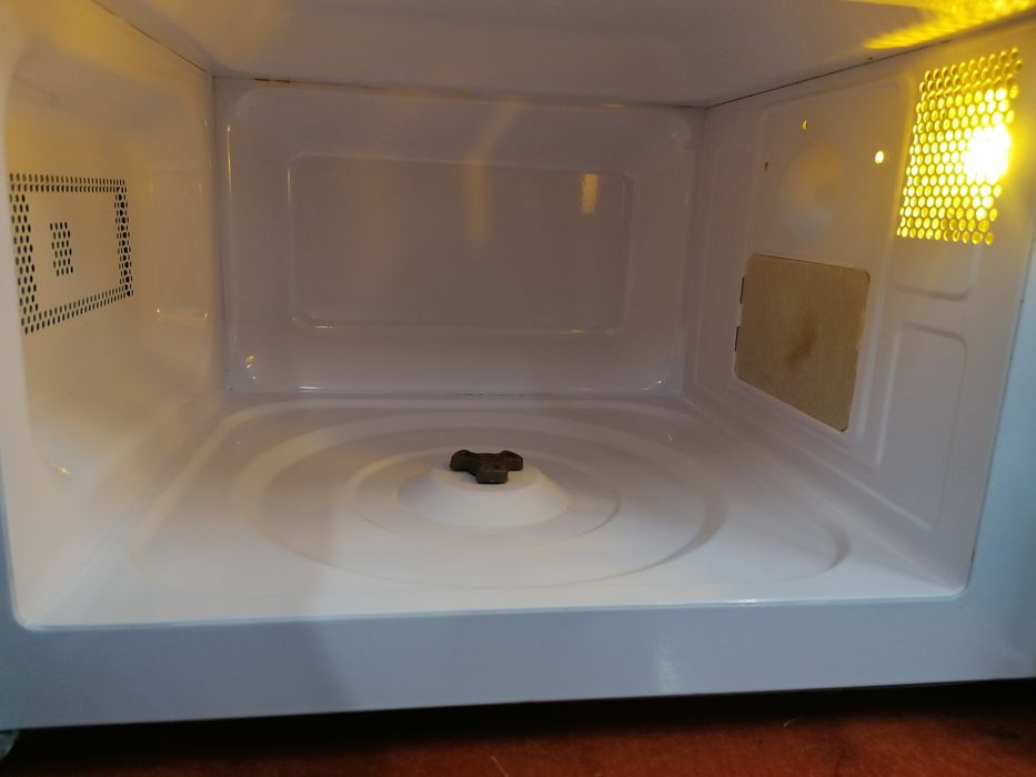 Mikrofalówka Silvercrest smwc 700 s1