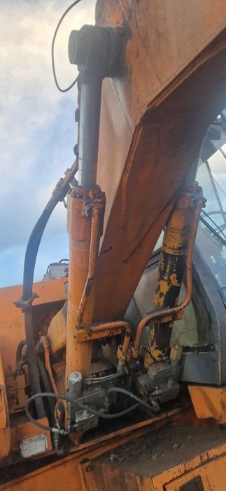 koparka case 688 silnik cummins 4bt 3.9 siłownik kabina