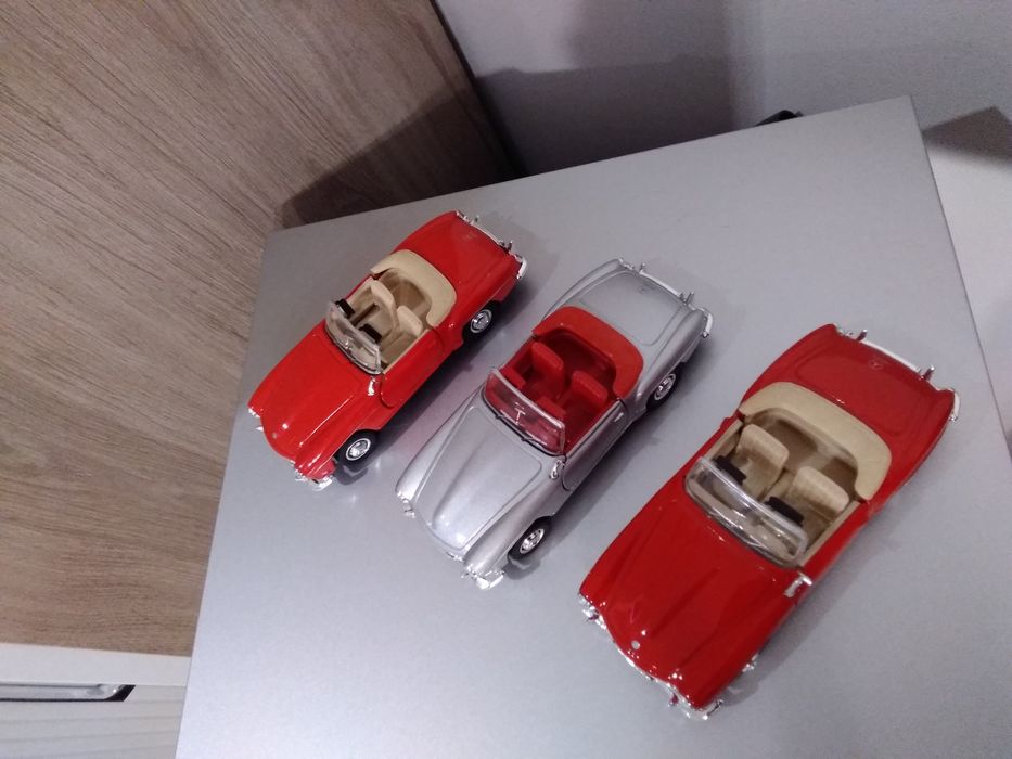 Mercedes-Benz 190 SL Kolekcjonerski 1955R. Czerwony, Szary 3 Sztuki.
