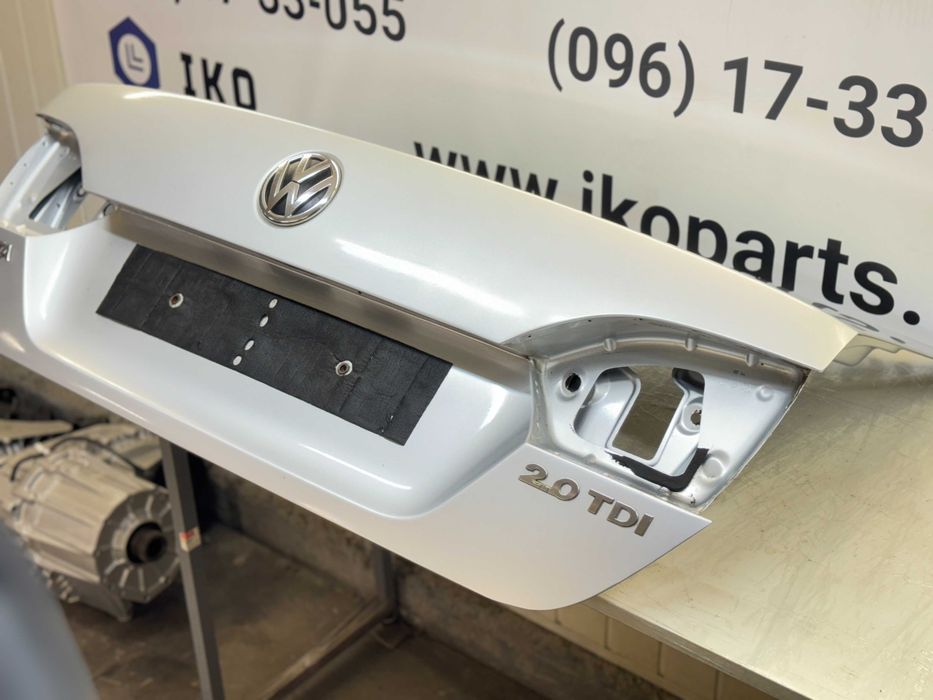 Кришка багажника VW Jetta 6 запчастини фольксваген джетта джета