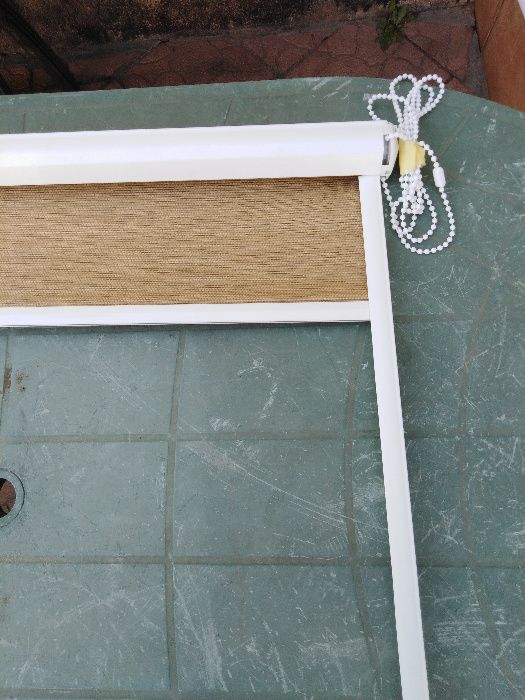 Roleta w kasecie biała pcv