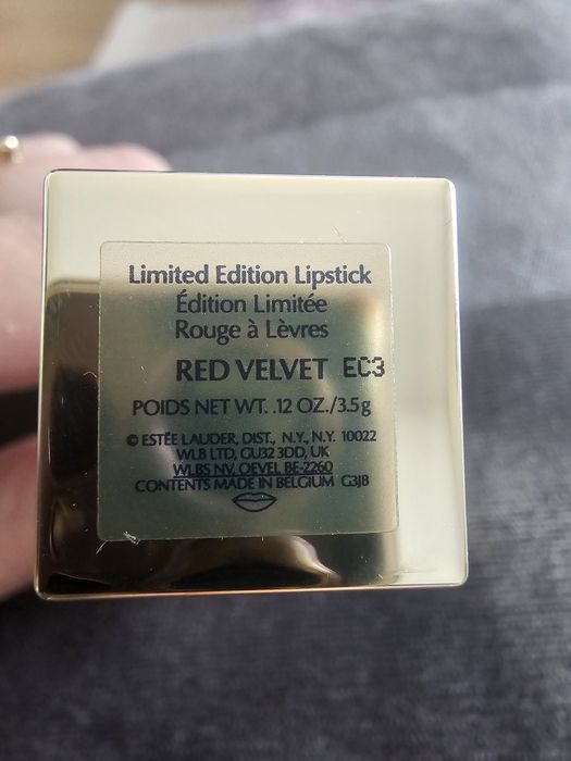 Pomadka ESTÈE LAUDER nowa !
