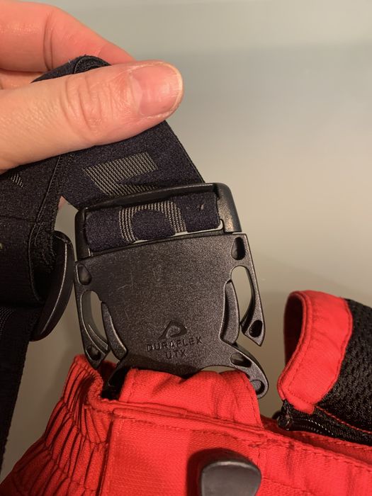 Fato senhora de ski . Marca Atómic