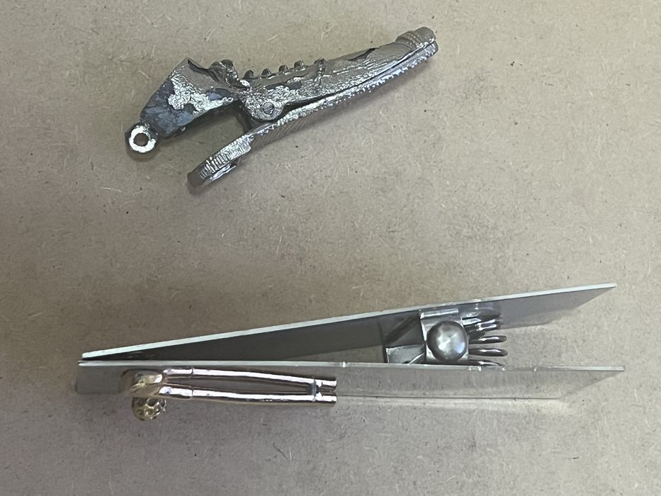 2 Peças de molas para fixar papéis