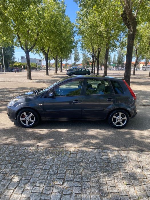 Ford fiesta 1400 tdci ano 2008