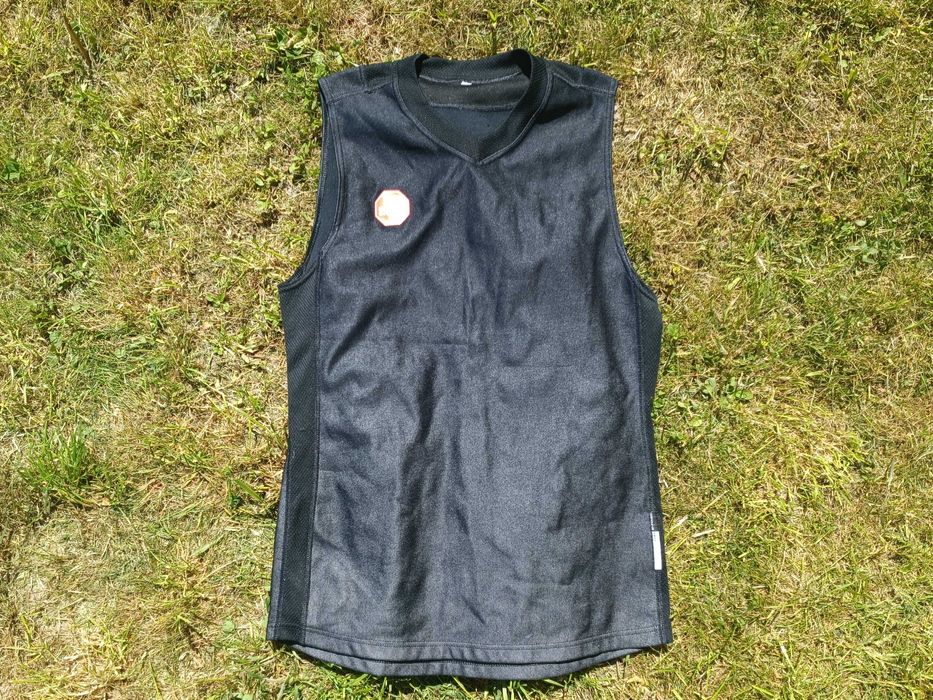 Веложилетка, велоформа Concurve Gore Wind Stopper