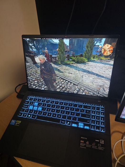 Portátil gaming asus rtx 5060,i7 240h&oq, 32gb ram ddr5, 1TB ssd nvme