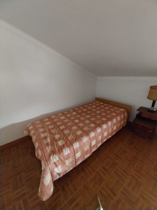 Mobilias de quarto individuais composto por 3 peças cada