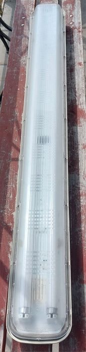 Lampa sufit lub ściana