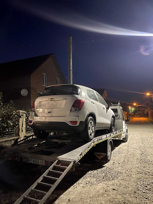 Евакуатор та перевезення до 3 т