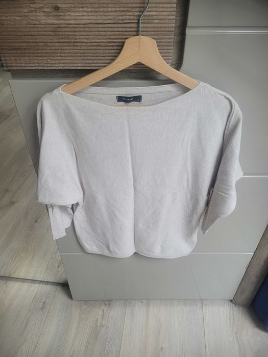 Sweterek reserved s