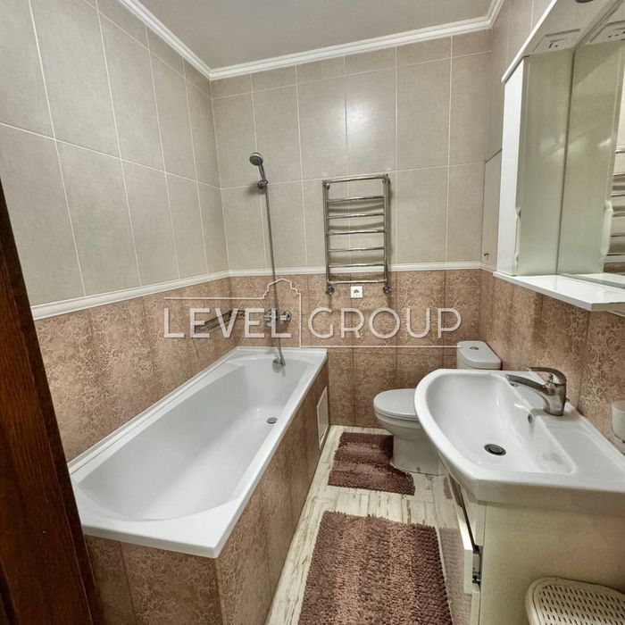 ТЕРМІНОВО Оренда 3к вул.Максимовича, 3Г ЖК 4 Сезона м.Васильківська