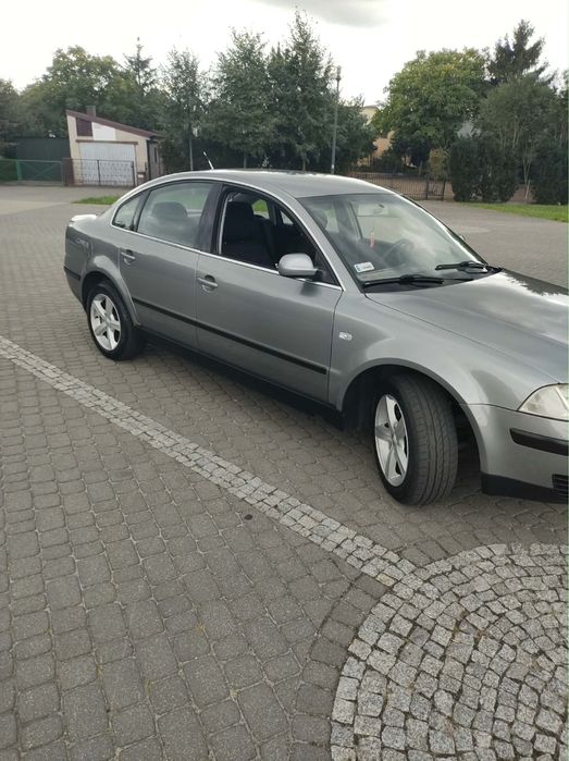 Volkswagen Passat 1.6 Benzyna
