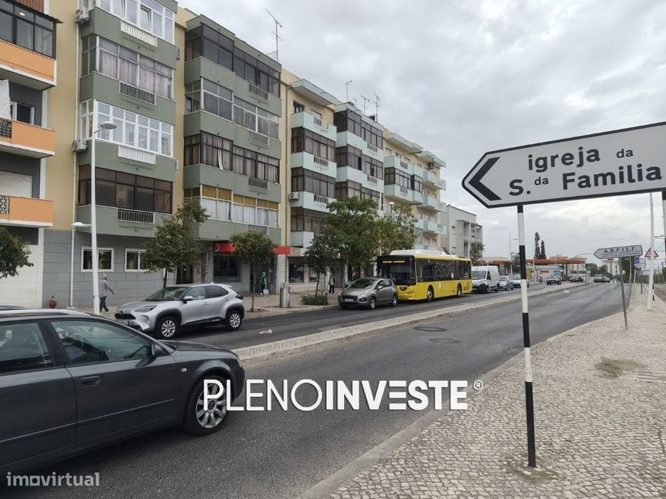 T3 com suite totalmente remodelado no Laranjeiro