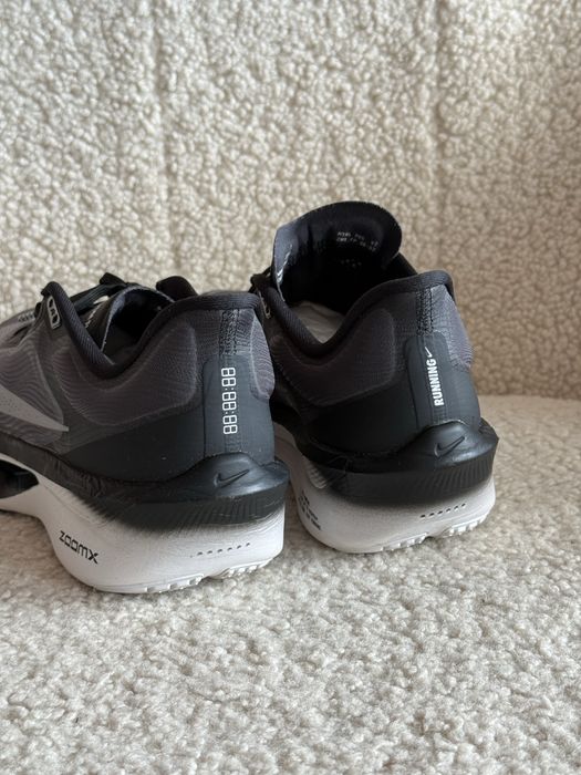 Кросівки кроссовки Nike Zoom Fly 6 41p