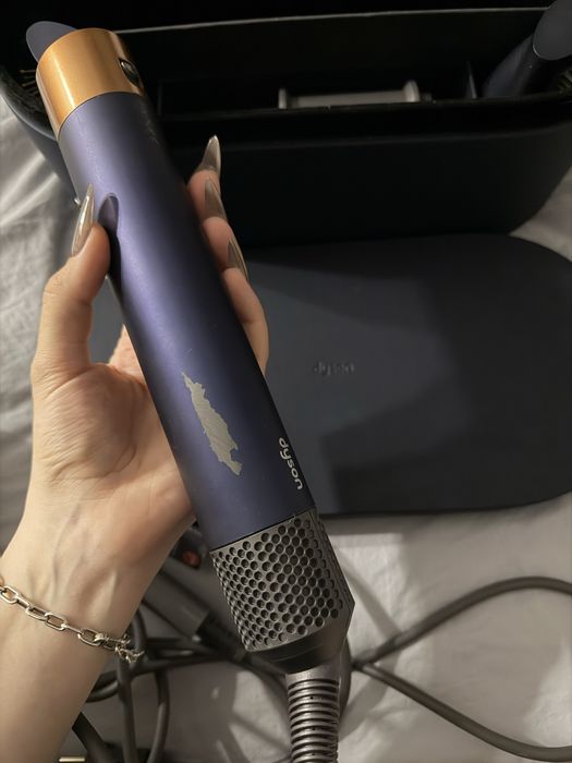 Фен Dyson Airwrap