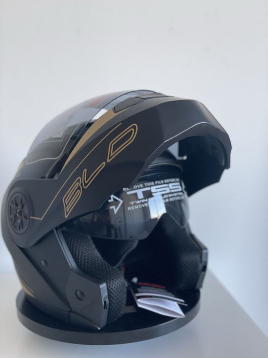 Capacete modular novo