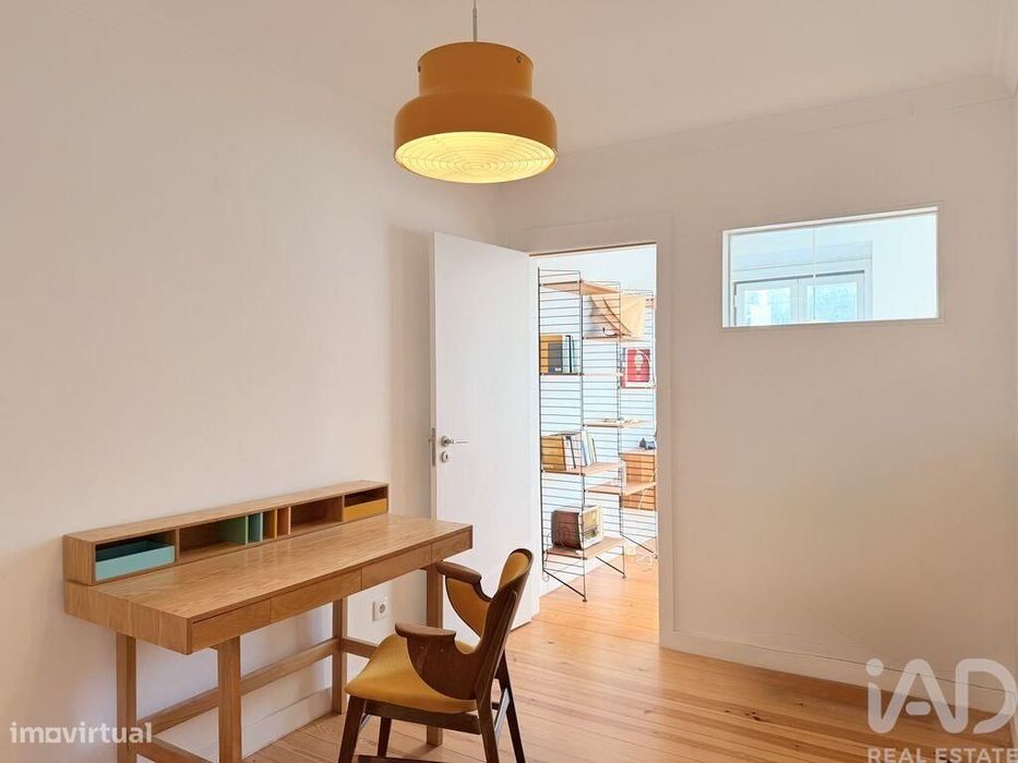 Apartamento T2 em Misericórdia de 51,3 m2