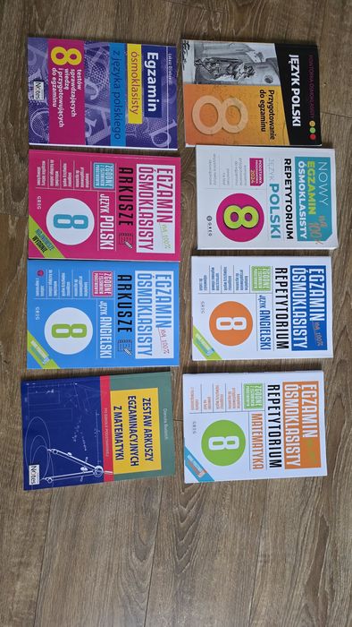 Egzamin 8 klasisty zestaw książek i zadań, repetytorium